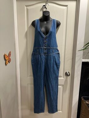 Vintage Denim Button-Front Women's Jumpsuit - Blue